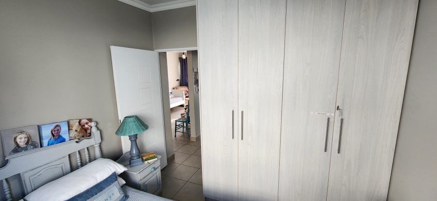 2 Bedroom Property for Sale in Dana Bay Western Cape